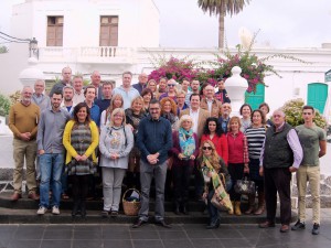 Alcalde, concejales y empresarios asistentes a la presentación del proyecto